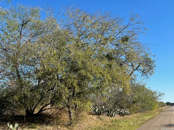 TBD Red Barn Rd LOT 49, Poteet, TX 78065