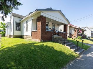 719 E Market St, Washington Court House, OH 43160
