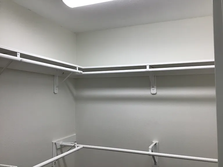327 Leisure Ln — Photo 11