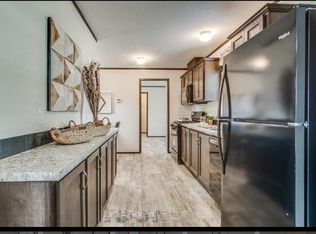 249 W Woodside Ter, Holland, OH 43528