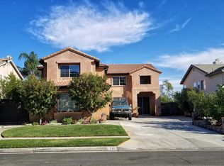 711 Raphael Cir, Corona, CA 92882