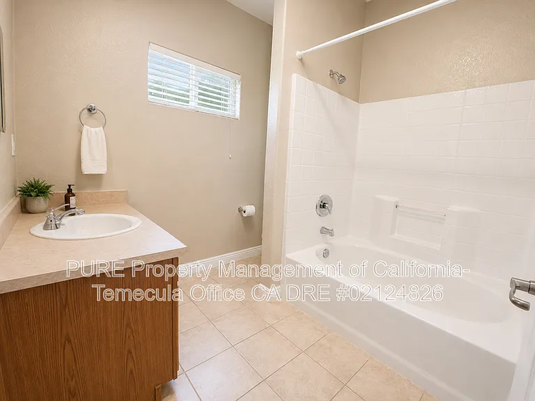 41410 Juniper St #323 — Photo 7