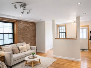 2229 41st St, Astoria, NY 11105