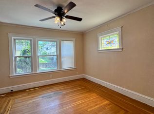 77 Marion Ave N #1, Providence, RI 02905