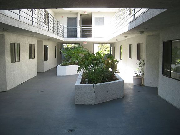2nd image of 501 S Shelton St APT 207