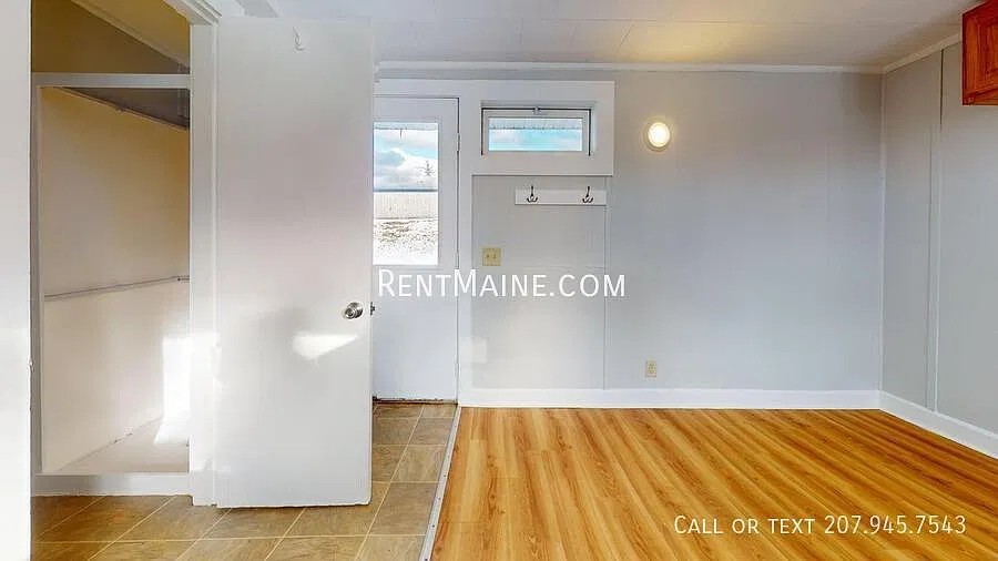Studio, 204 sqft, $850 — Photo 4