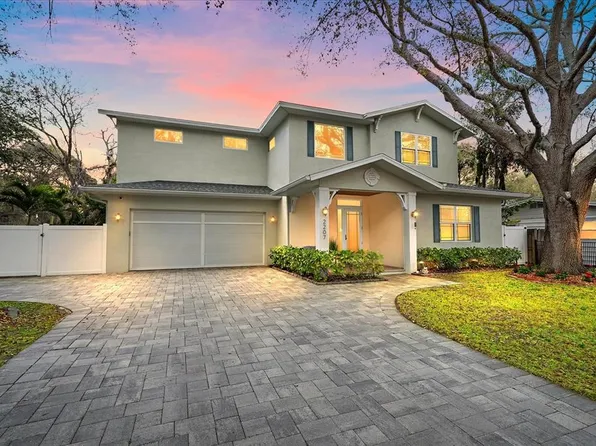 2207 Wisteria St, Sarasota, FL 34239