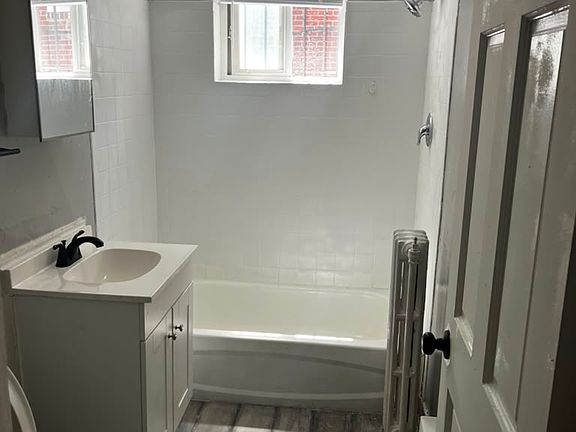 4th image of 1803 W Champlost St #1