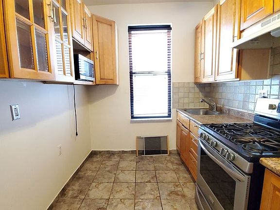 3rd image of 30-53 36th St #2R