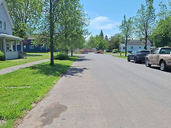 4th image of 1718 Banks Ave