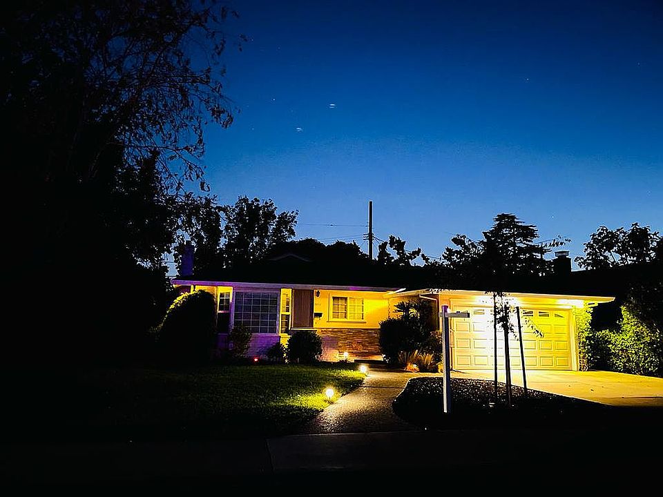 2nd image of 3454 Machado Ave