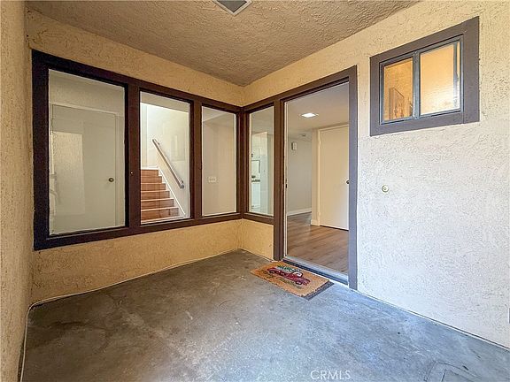 2nd image of 1034 E Romney Dr