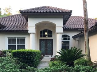 8943 Magnolia Chase Cir, Tampa, FL 33647