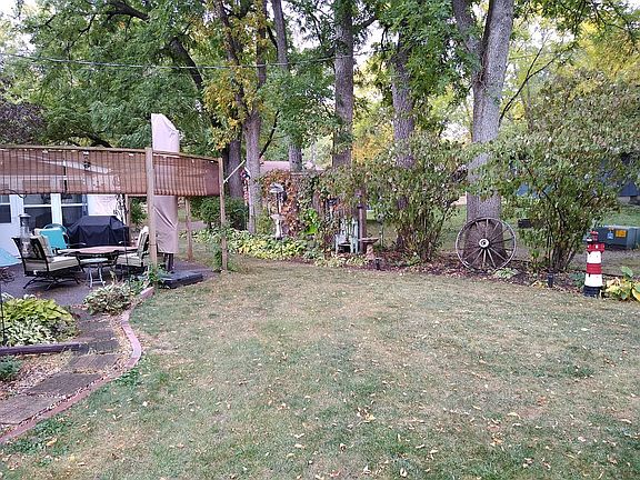 4th image of 210 Interwood Dr