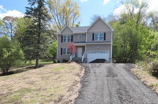 1st image of 72 Hawkes Ave