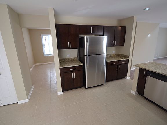 3rd image of 16899 W Serranda Dr