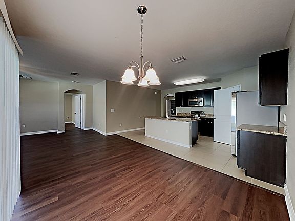 5th image of 10671 Park Meadowbrooke Dr