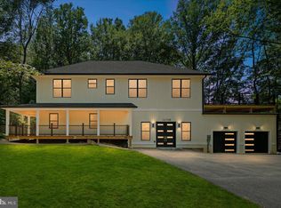 16708 Cashell Rd, Rockville, MD 20853