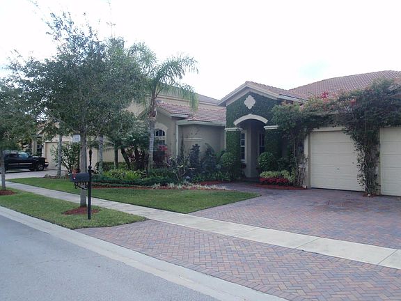 4th image of 19518 N Coquina Way
