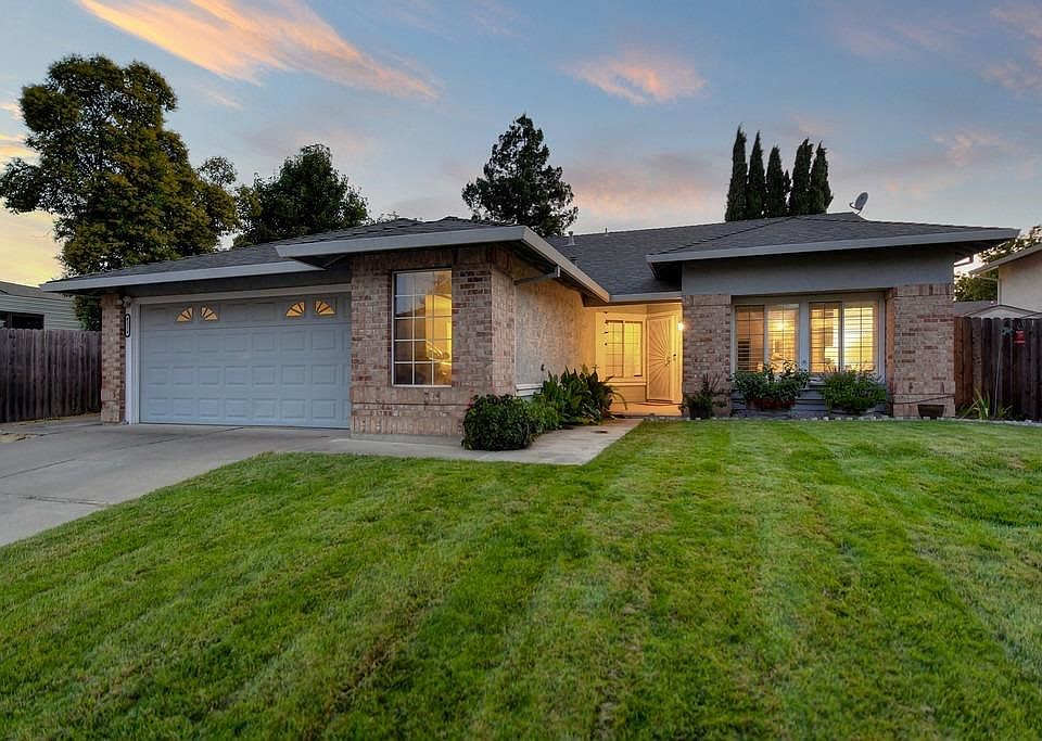 1st image of 8354 Foynes Way