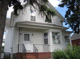 11 Elm St, Methuen, MA 01844