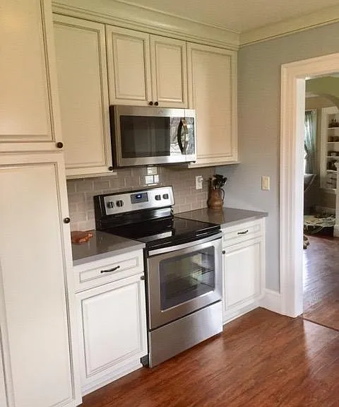 1502 Washington St — Photo 4