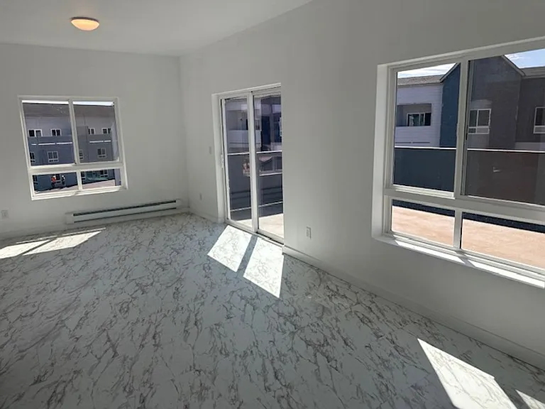Modern Heights Apartments — Photo 30