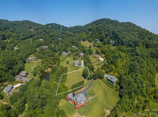 9 Kinross Ln, Waynesville, NC 28785