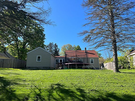 4th image of 202 Mason Dr