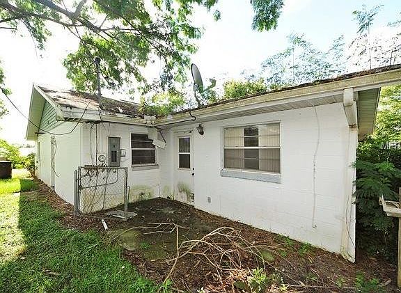 4th image of 845 Sherwood Dr