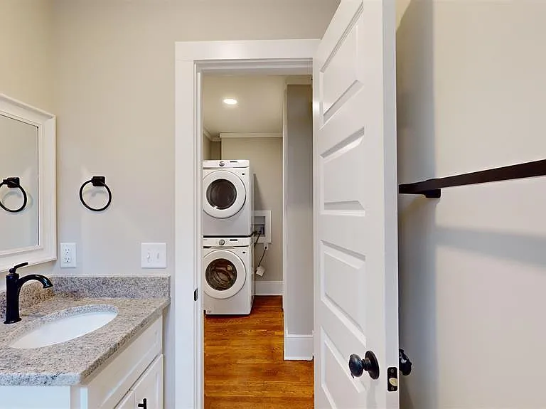 3016 Kershaw St #2 — Photo 13