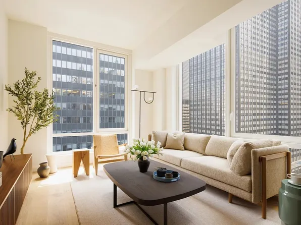 135 East 47th Street image 1 of 12