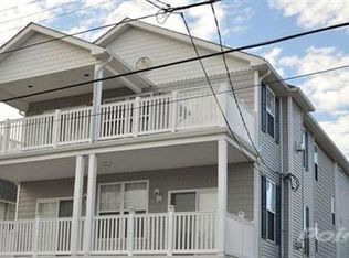 136 W Hand Ave #B, Wildwood, NJ 08260