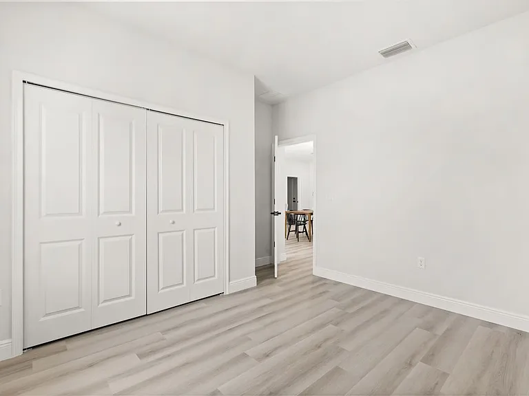 15568 SW 46th Cir — Photo 21