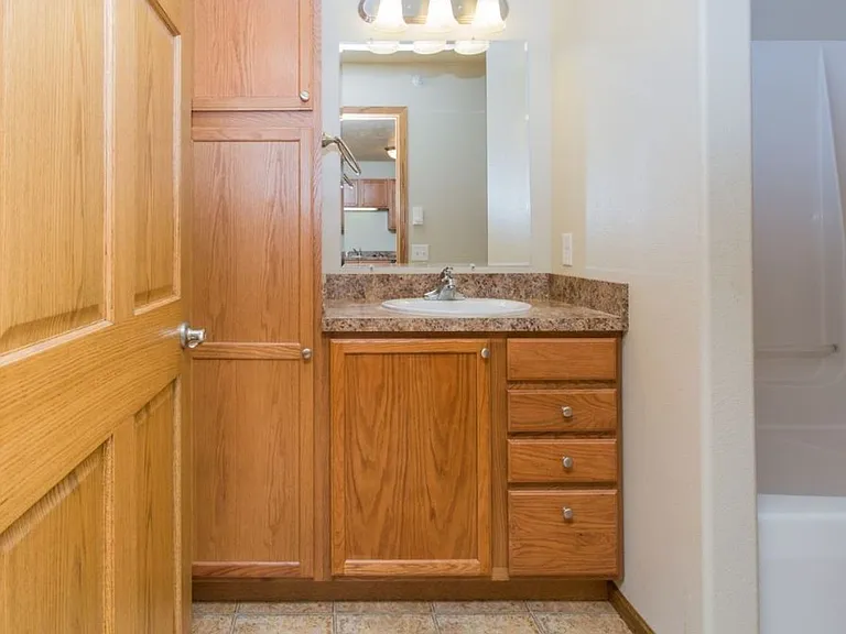 Northdale 2720/400 — Photo 20