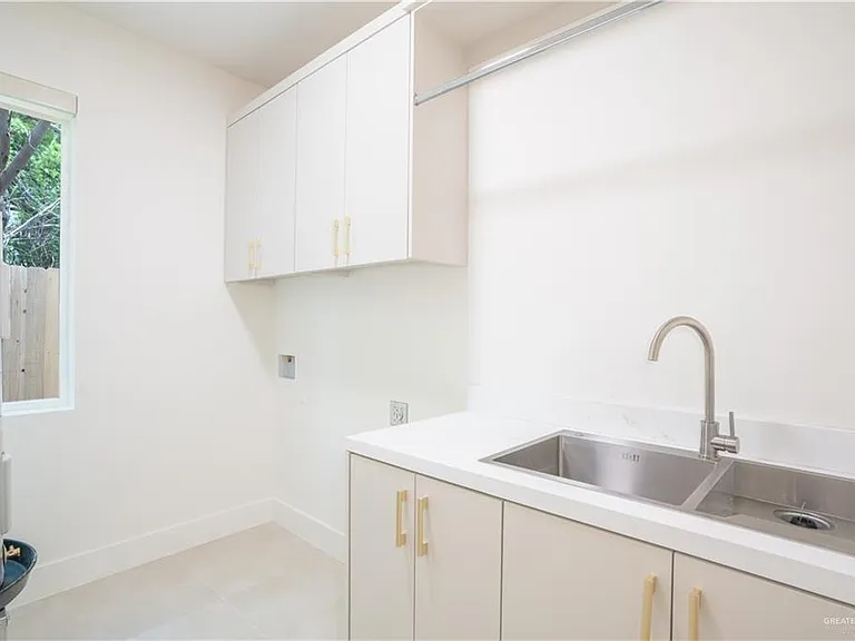 2607 Cottonwood St — Photo 15