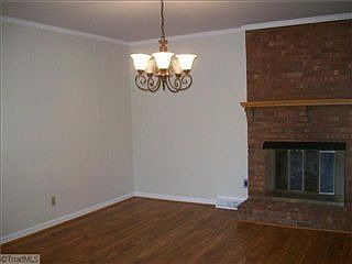 3rd image of 3309 Martin Ave