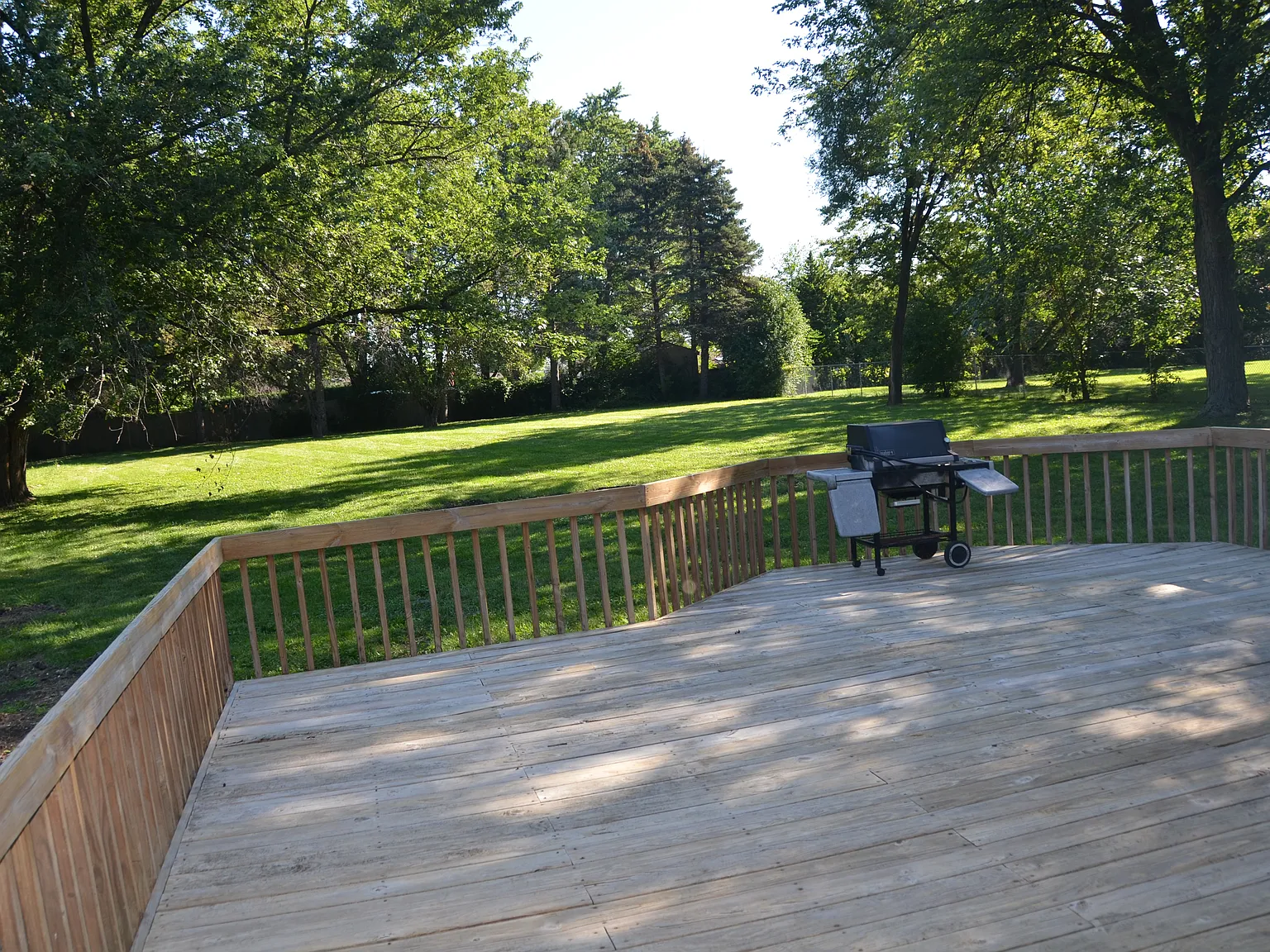 4 bed, 1900 sqft, $3,400 — Photo 4