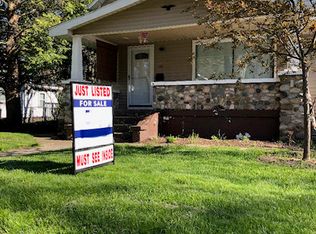 104 Graceland St NE, Grand Rapids, MI 49505