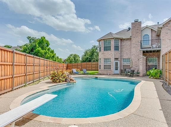 4th image of 4913 Petersburg Dr