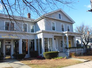 220 N Pleasant St APT 6, Amherst, MA 01002