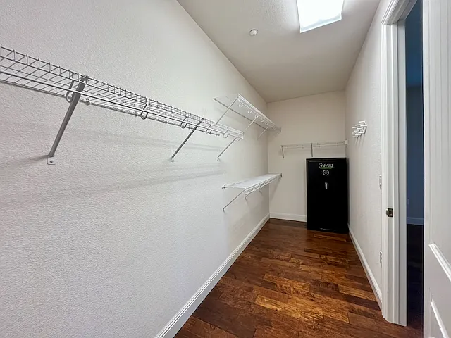381 Havasu Ct — Photo 13