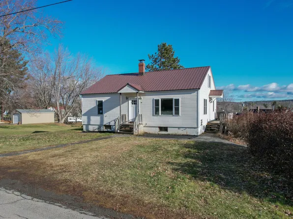 36 Ireland Avenue, Corinna, ME 04928