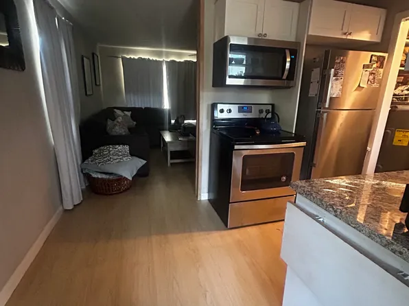 1465 6th St, Vero Beach, FL 32962