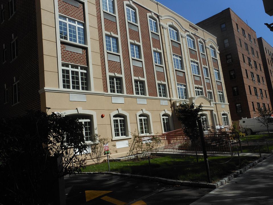 1st image of 85-15 120 St