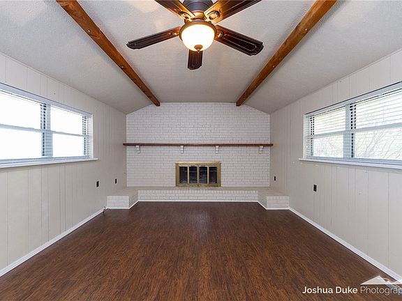 5th image of 2350 S Hunt Ln
