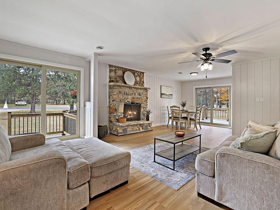 1st image of 354 Yeoman COURT