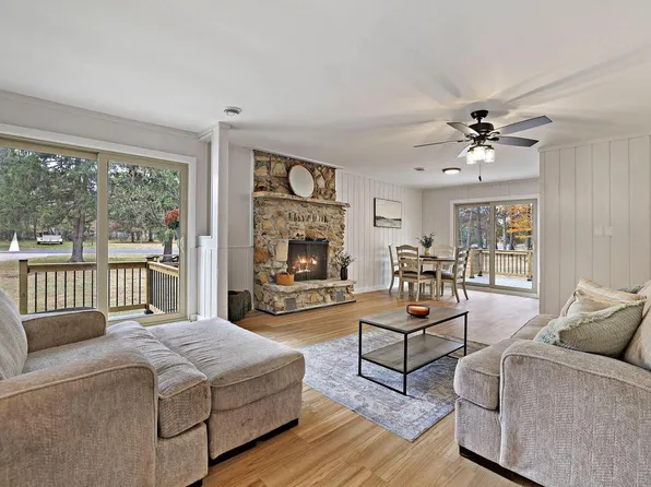 354 Yeoman COURT, Nekoosa, WI 54457