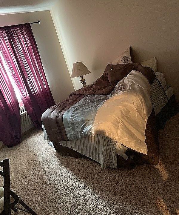 2nd image of 823 Silverstone Dr