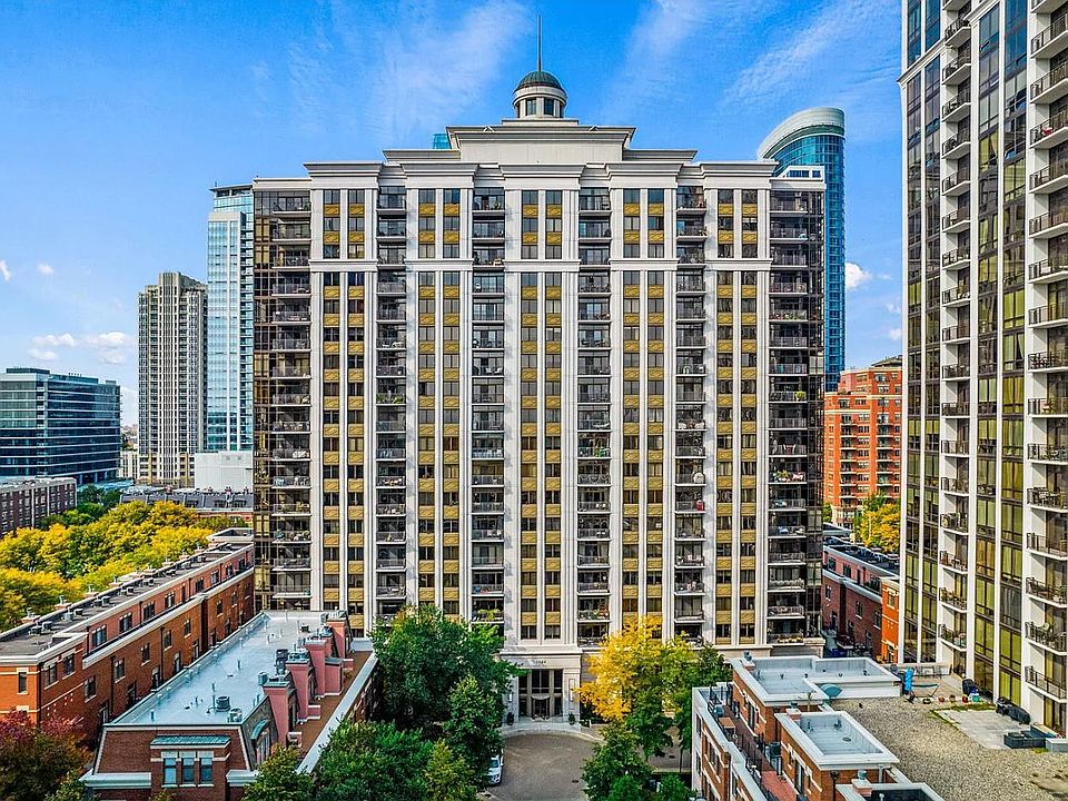 1st image of 1322 S Prairie Ave Unit 1405